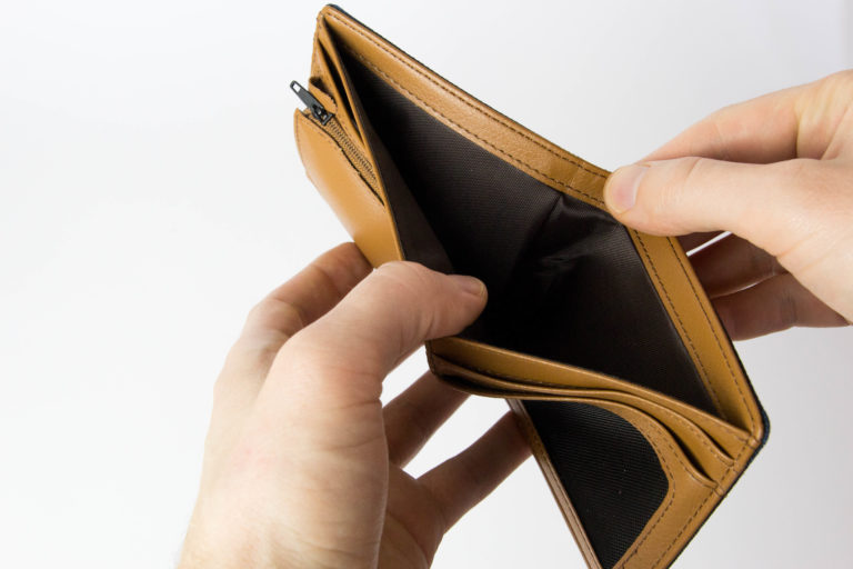 Slováci sú zvyčajne zadlžení nad 10-tisíc eur, vyplynulo z prieskumu