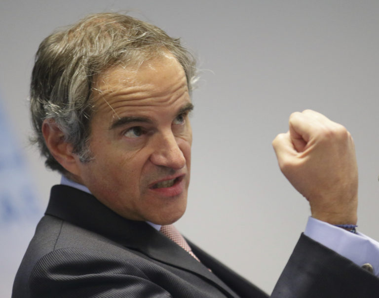 Situácia v záporožskej elektrárni je stále nebezpečná, tvrdí šéf MAAE Grossi