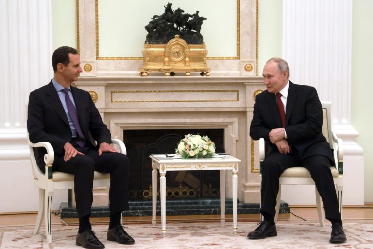 Bašár Asad by privítal viac ruských vojenských základní v Sýrii. Naznačil stálu vojenskú prítomnosť