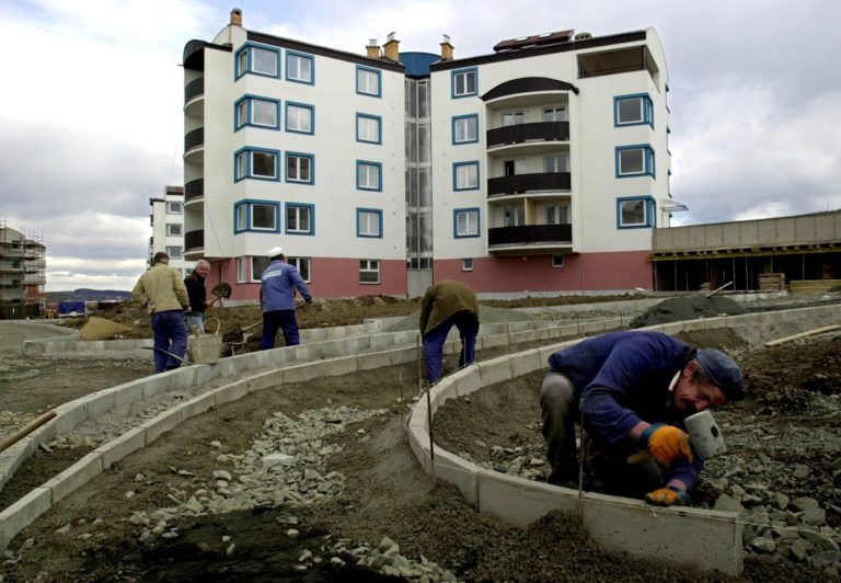 Takmer polovicu hypoték na Slovensku čaká zvýšenie úrokov