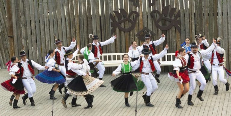 Jedinečné slávnosti prilákali priaznivcov folklóru