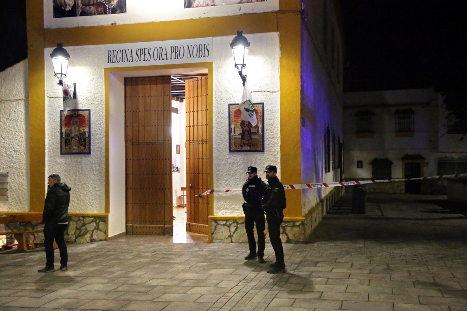 Po útoku v kostole v meste Algeciras zomrel jeden muž. Foto: Profimedia