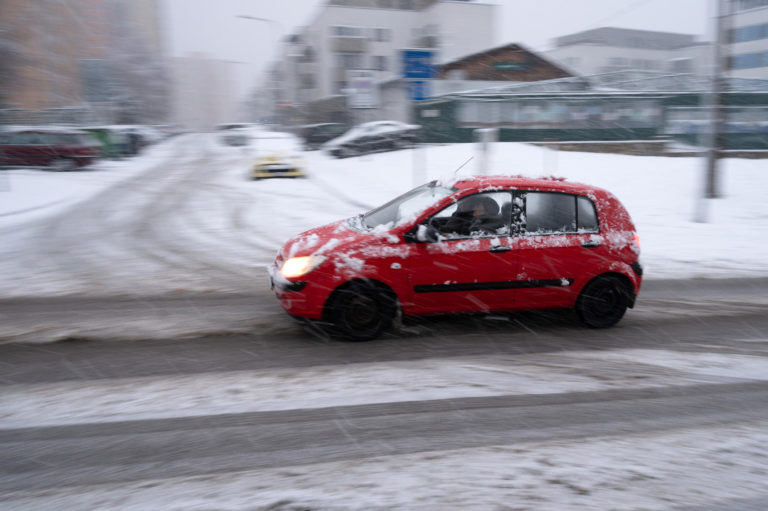 Meteorológovia varujú pred tvorbou poľadovice na väčšine územia Slovenska