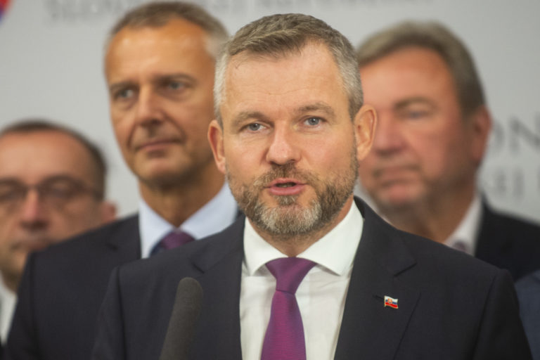 Hlas-SD: Úradnícka vláda by mala predstaviť konkrétnu správu o stave Slovenska