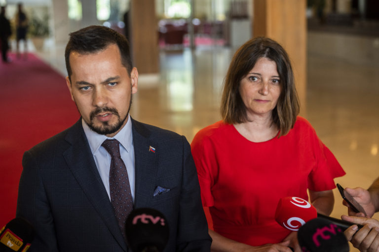 Šeliga a Žitňanská majú nový politický domov. Idú k Demokratom