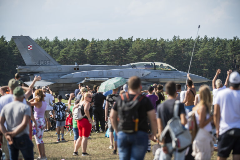 Letecké dni SIAF v Kuchyni ponúkajú ukážky leteckej i pozemnej techniky