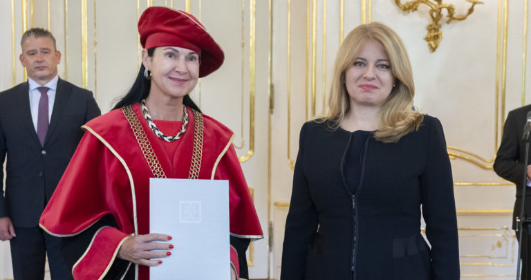 Mikulec žiada odvolanie Kurilovskej z postu rektorky. Prezidentka už jeho návrh dostala