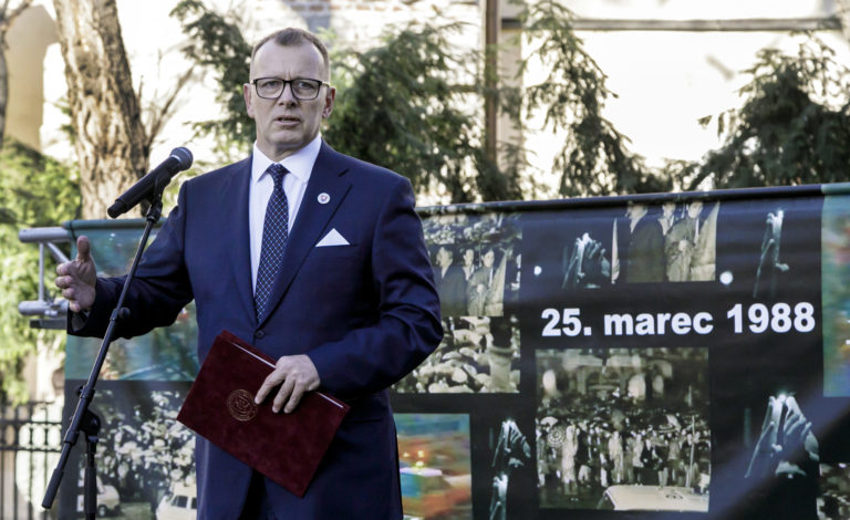 Boris Kollár reční počas slávnostného verejného zhromaždenia pri príležitosti 35. výročia Sviečkovej manifestácie v Bratislave 25. marca 2023. FOTO TASR - Dano Veselský