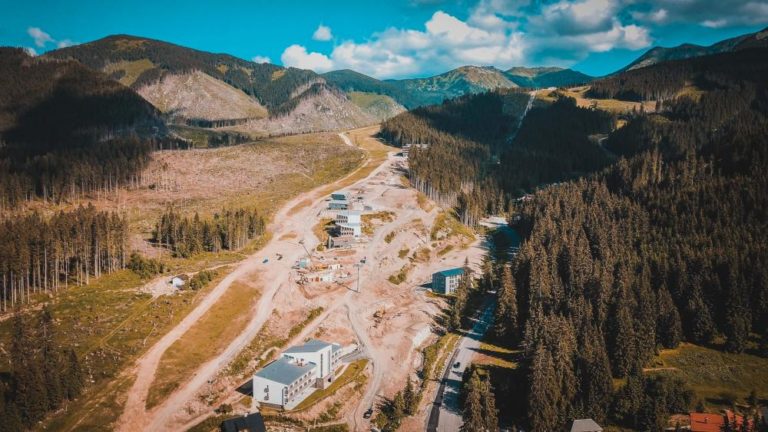 Budaj povolil stavbu 30-metrového hotela v Demänovskej doline