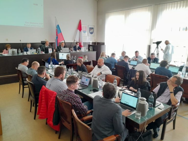 Zasadalo mestské zastupiteľstvo