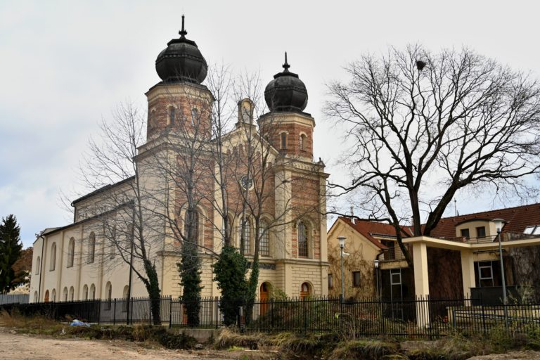 Odsúdili muža, ktorý sa v Nemecku pokúsil podpáliť synagógu