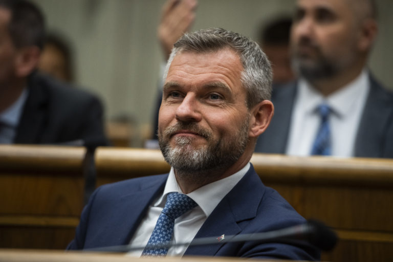 V otázke vládnutia bez hádok a konfliktov ľudia najviac veria Pellegrinimu. K Matovičovi sú skeptickí aj jeho voliči, ukazuje prieskum