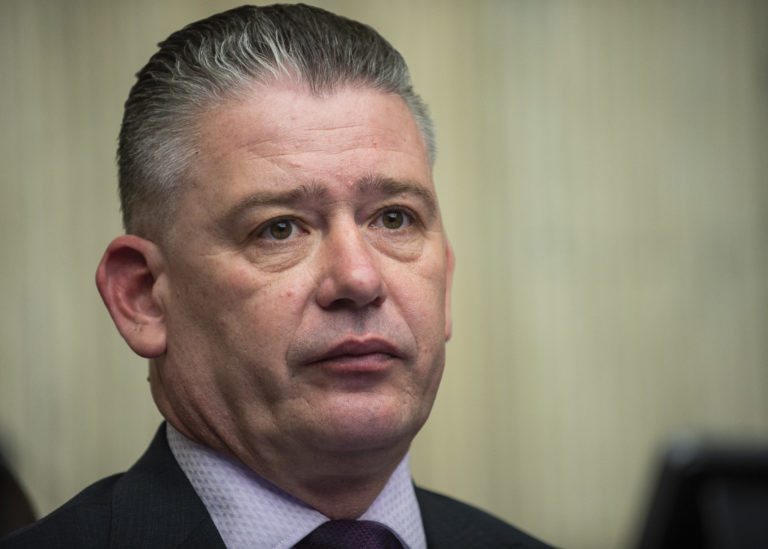 Mikulec: Zazmluvnená firma nedodáva objednané hasičské autá