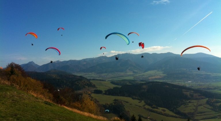 Paragliding je bezpečnejší šport ako jazda na bicykli