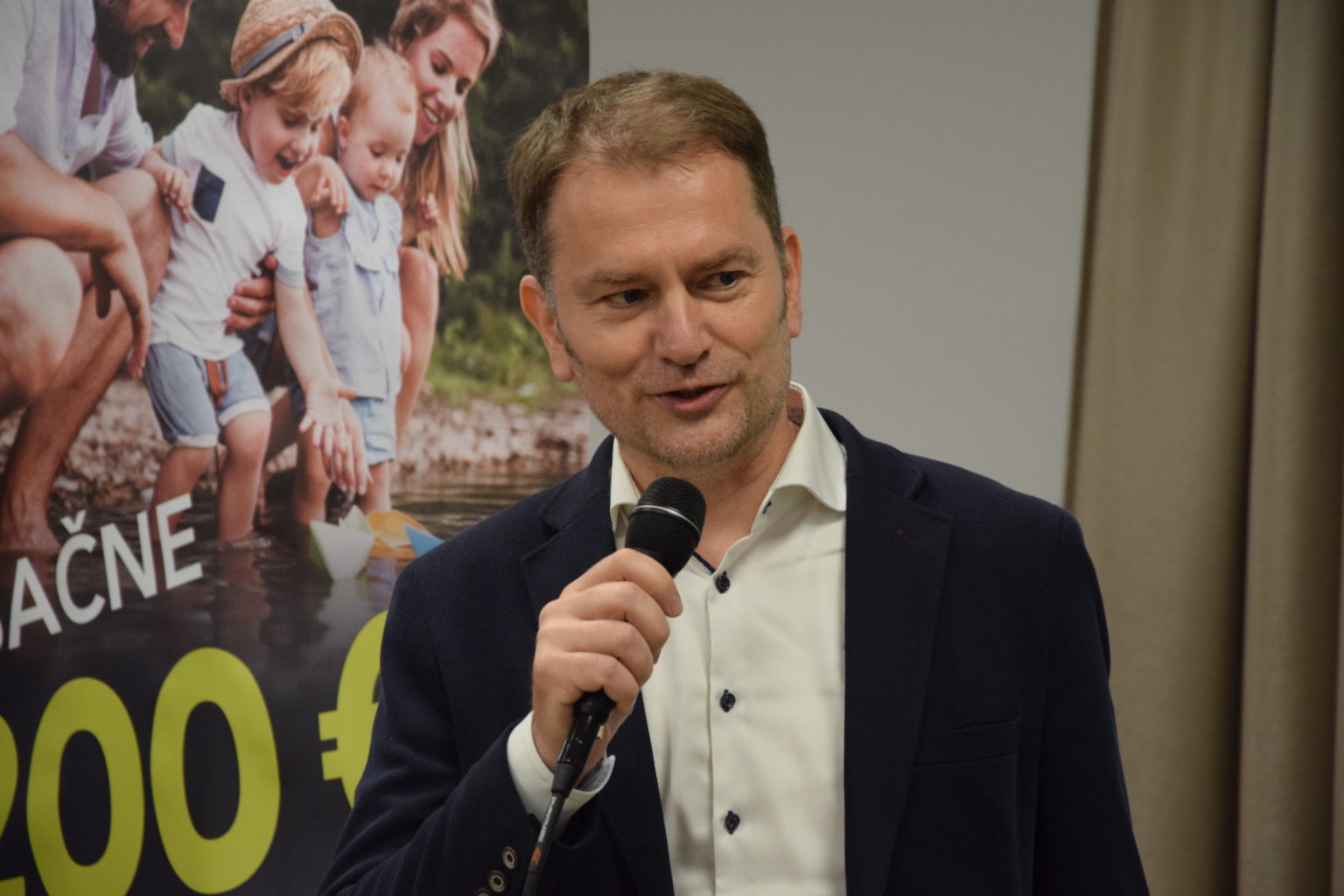 Igor Matovič počas debaty v Trenčíne Foto : Rasťo Harakal