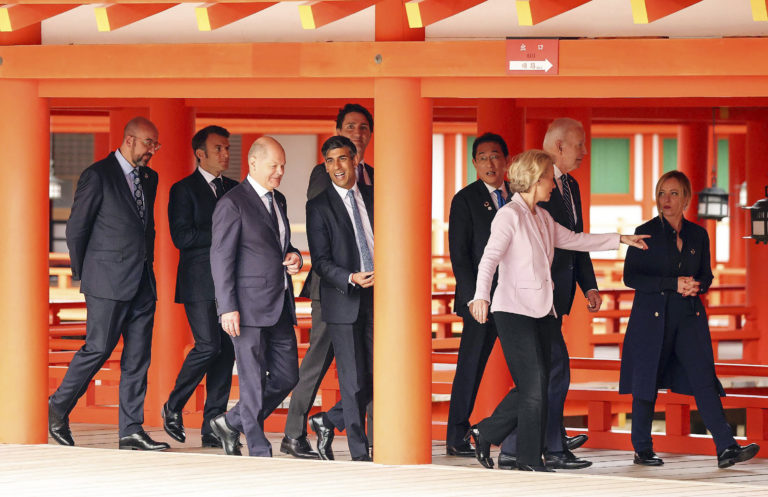 G7: Číne neškodíme, chceme stabilné vzťahy, ale nech sa nemilitarizuje