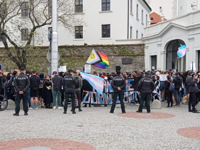 Matovič o transaktivistoch: Oplzlá primitívna banda dezolátov