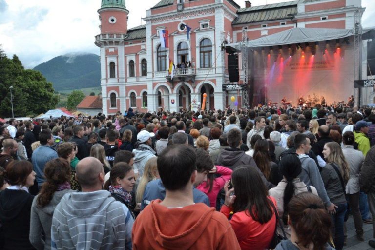 Už v piatok sa začína Ružomberský jarmok. Pozor na uzáveru ciest