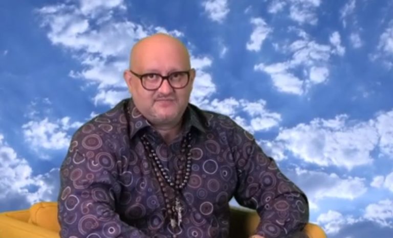 Samozvaný „liečiteľ" Ladislav. FOTO: youtube