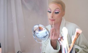 Sú travestiti dobrí manželia?