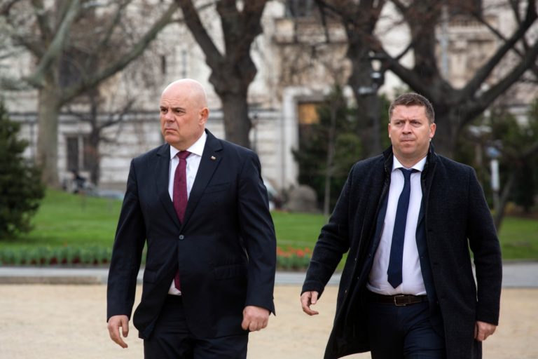 Bulharský generálny prokurátor prežil pokus o atentát