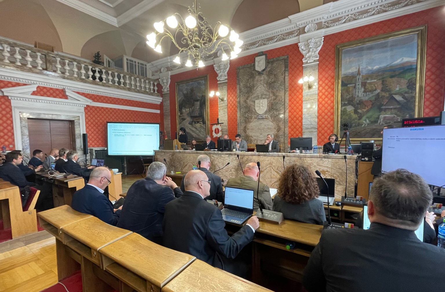 Zasadnutie mestského zastupiteľstva v Ružomberku. FOTO: V. Miškovčík