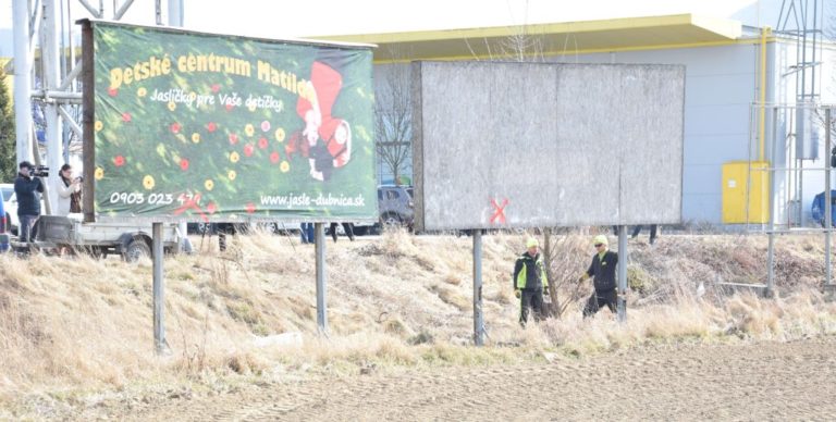 Dubnica pokračuje v boji proti reklamnému smogu