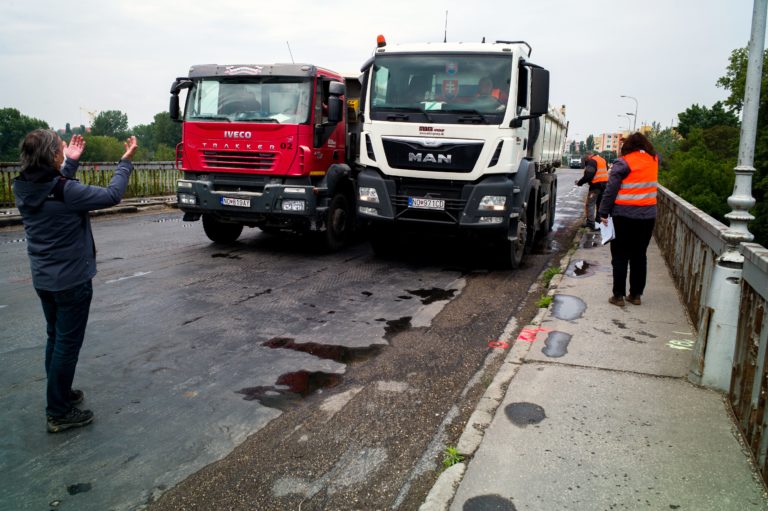 Pokuty za neuhradenie mýta pre prevádzkovateľov nákladných áut sa znížia
