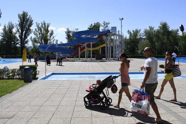 Zlá správa pred letom: Na trenčianskom kúpalisku výrazne zdraželo vstupné!