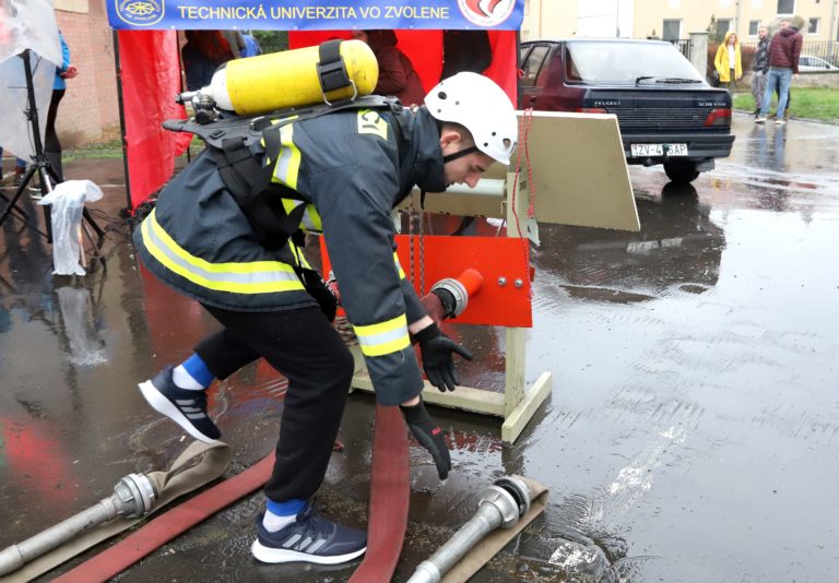 HaZZ: Hasiči našli v horiacom byte v Košiciach jednu osobu, dve skončili v bezvedomí