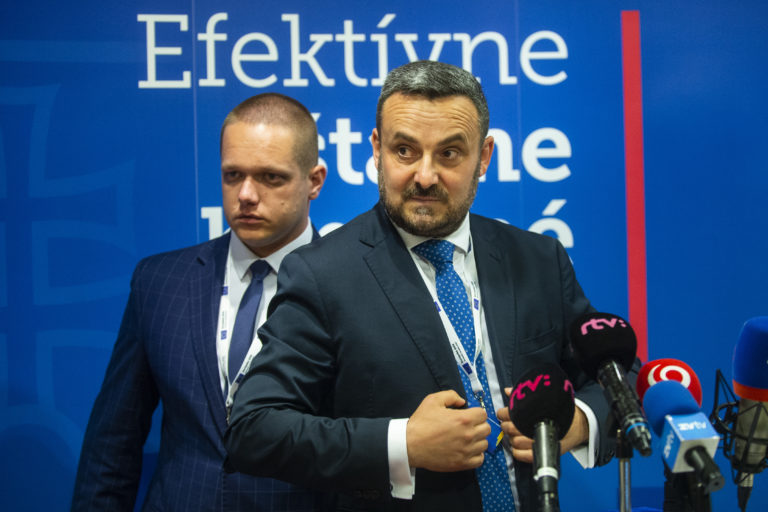 V prípade vojny máme zásoby na rok a pol. Štátnym hmotným rezervám nepomohla ani dotácia