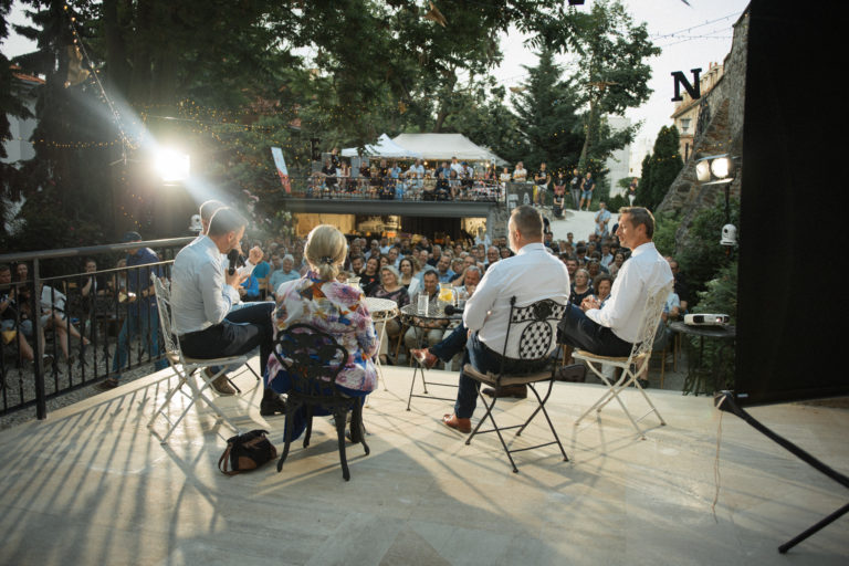 Bratislavské Hanusove dni zaradili do programu diskusiu k zmene ústavy