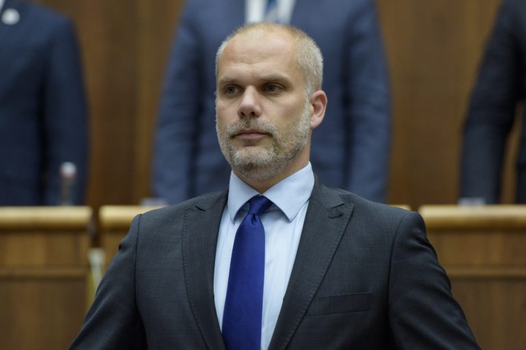 Sklenár rokoval v Mníchove o možnostiach servisu tankov Leopard na Slovensku