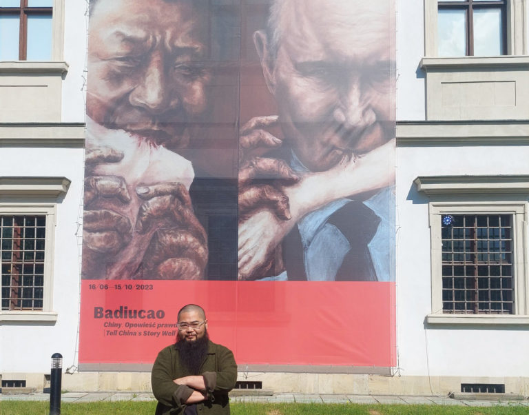 Čínska ambasáda vo Varšave chcela prekaziť výstavu provokatívneho čínskeho umelca