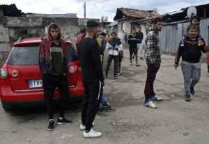 Ukrajinský nôž a rómska hudba pri priehrade