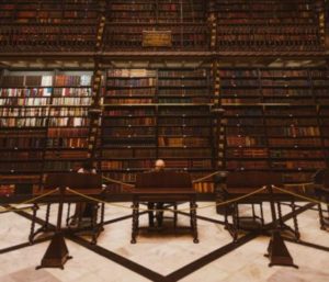 Tipy na webstránky s odbornými štúdiami a knihami