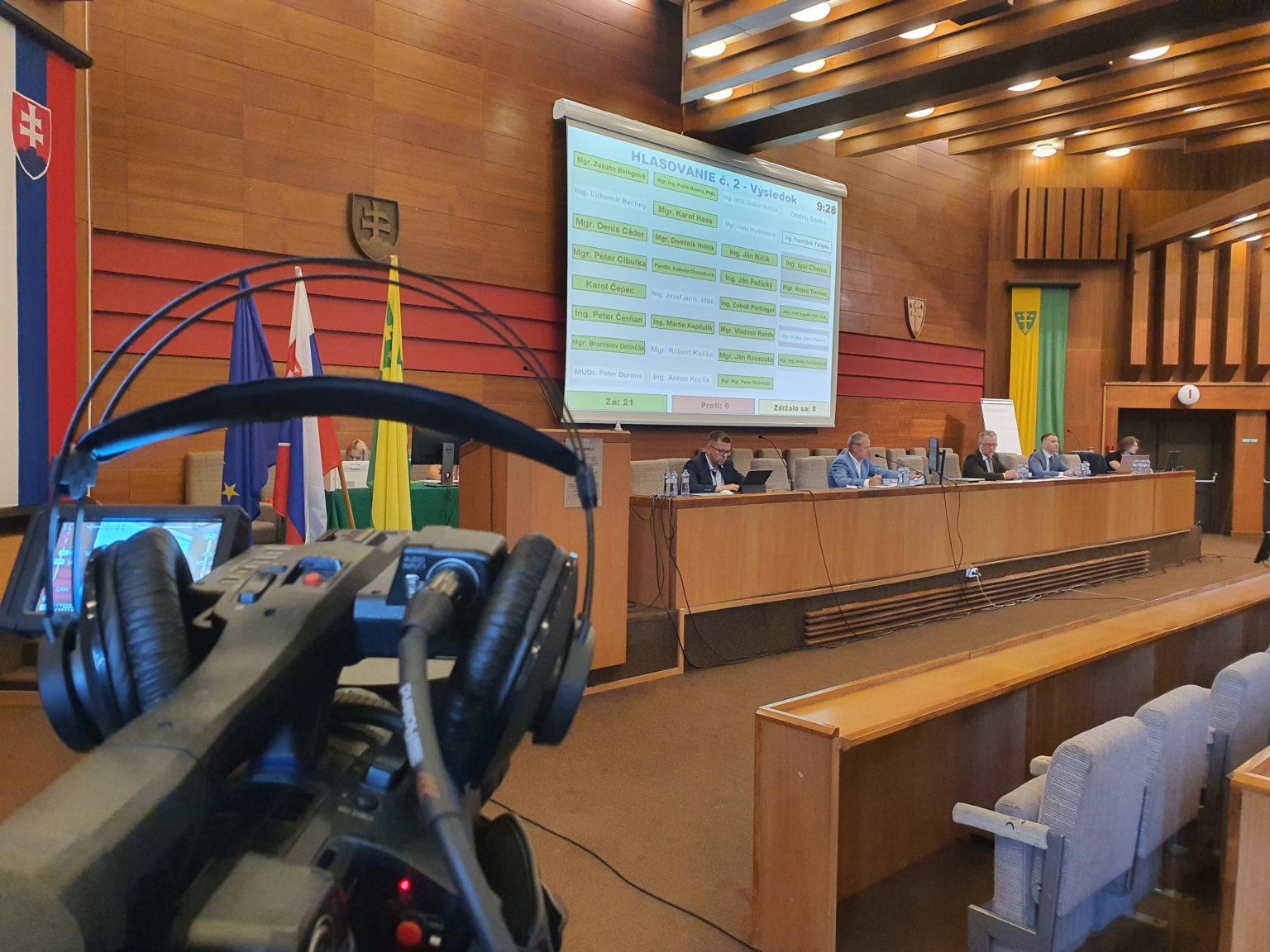 Žilinské zastupiteľstvo odkleplo už druhý investičný úver v tomto volebnom období. Foto: ZH