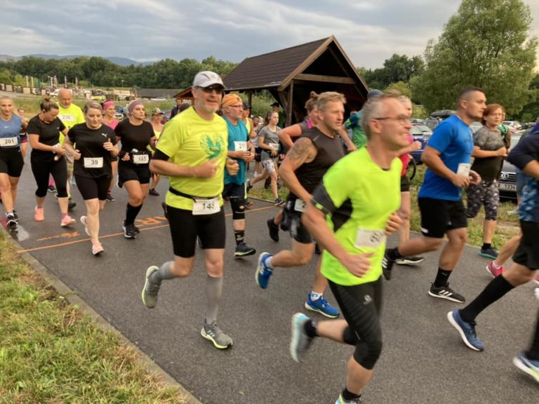 Vodné dielo Žilina zaplnia bežci a korčuliari. Pozor na obmedzenia