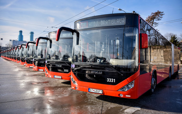 Bratislavská MHD aj integrovaný dopravný systém zvyšujú od soboty ceny cestovného o 20 percent