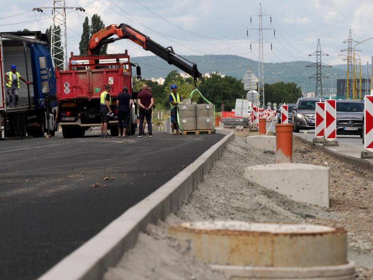 V križovatke Napájadla v pondelok upravia dočasné dopravné značenie