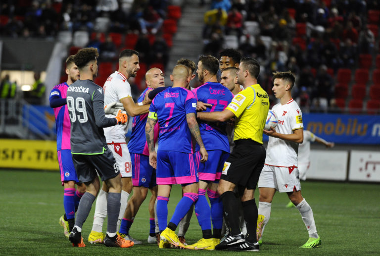 Najvyššia futbalová súťaž mení názov. Aké novinky chystá ?