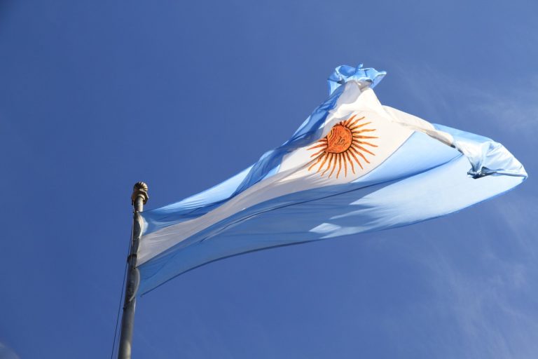 Vlajka Argentíny. Foto: Pixabay.com