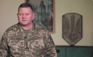 Zalužnyj zlyhal pri protiofenzíve. Zelenskyj čaká na vhodnú chvíľu na jeho výmenu, píše Financial Times