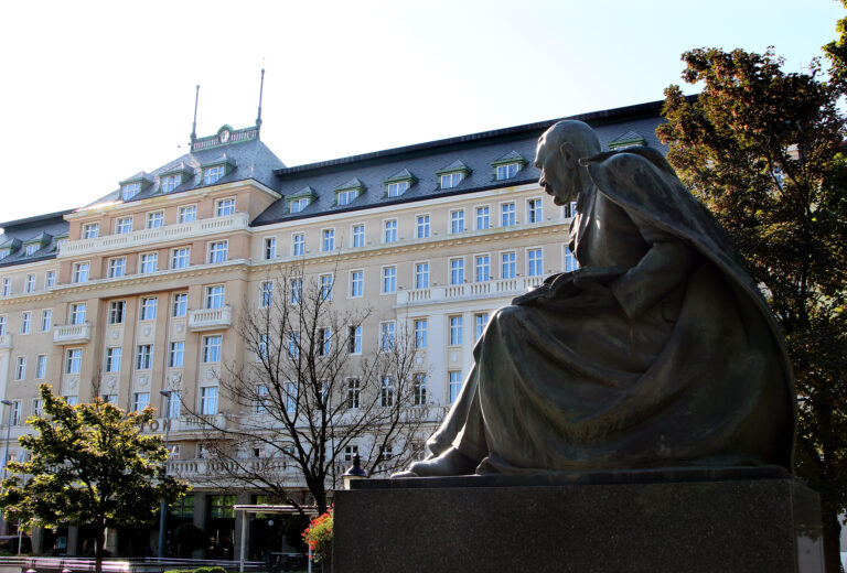 Hotel Carlton. Foto: Matúš Zajac