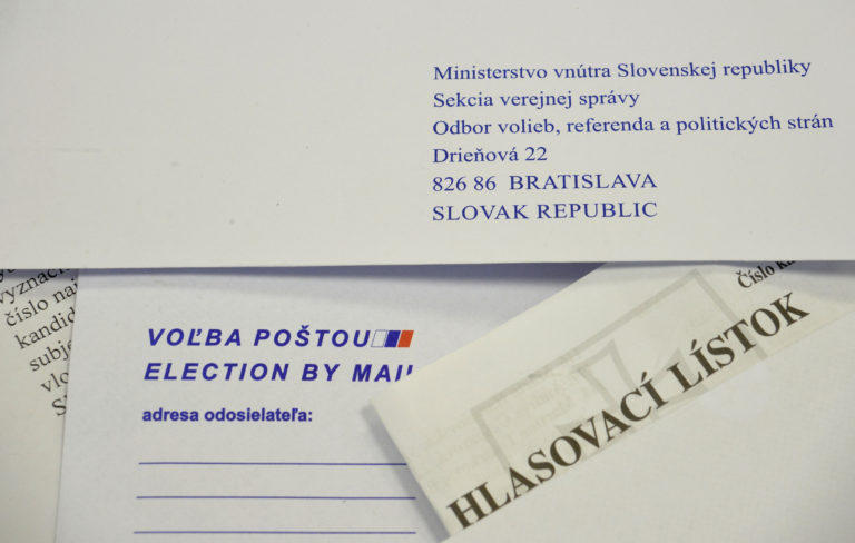 O hlasovací volebný preukaz sa dá e-mailom alebo listom požiadať do 8. septembra