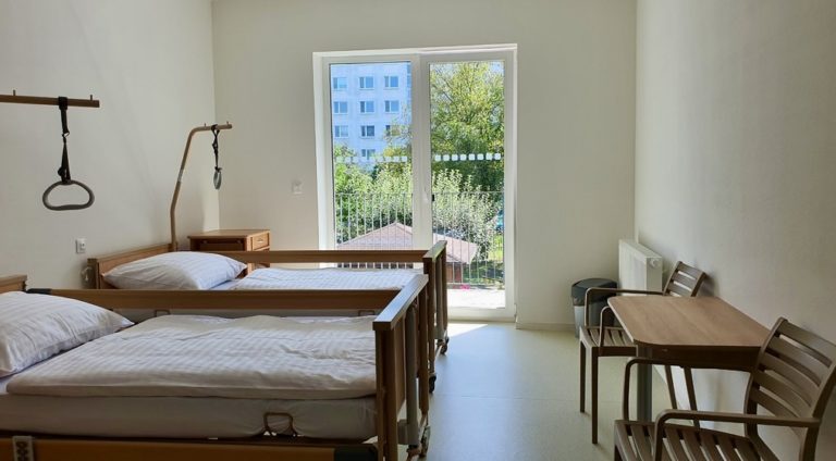 Otvorili moderný domov pre seniorov. K dispozícii budú mať špičkové zariadenie