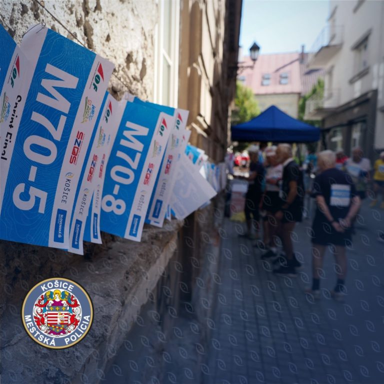 Hrdinský čin hliadky Mestskej polície: Takto pomohli staršej žene