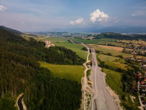 Foto: Dožijeme sa diaľnice na Liptove? Pýtajú sa ľudia