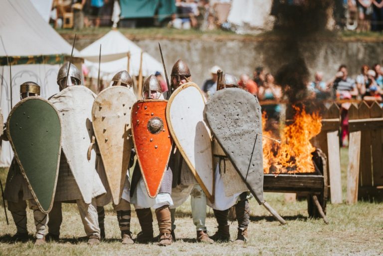 Poďte na výlet do minulosti. Prechádzka mestom vám priblíži Trenčín v časoch rebelov