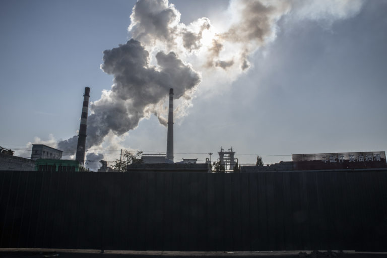 Priemyselný park v provincii Šan-si v srdci čínskej uhoľnej krajiny. Foto: Gilles Sabrié pre New York Times